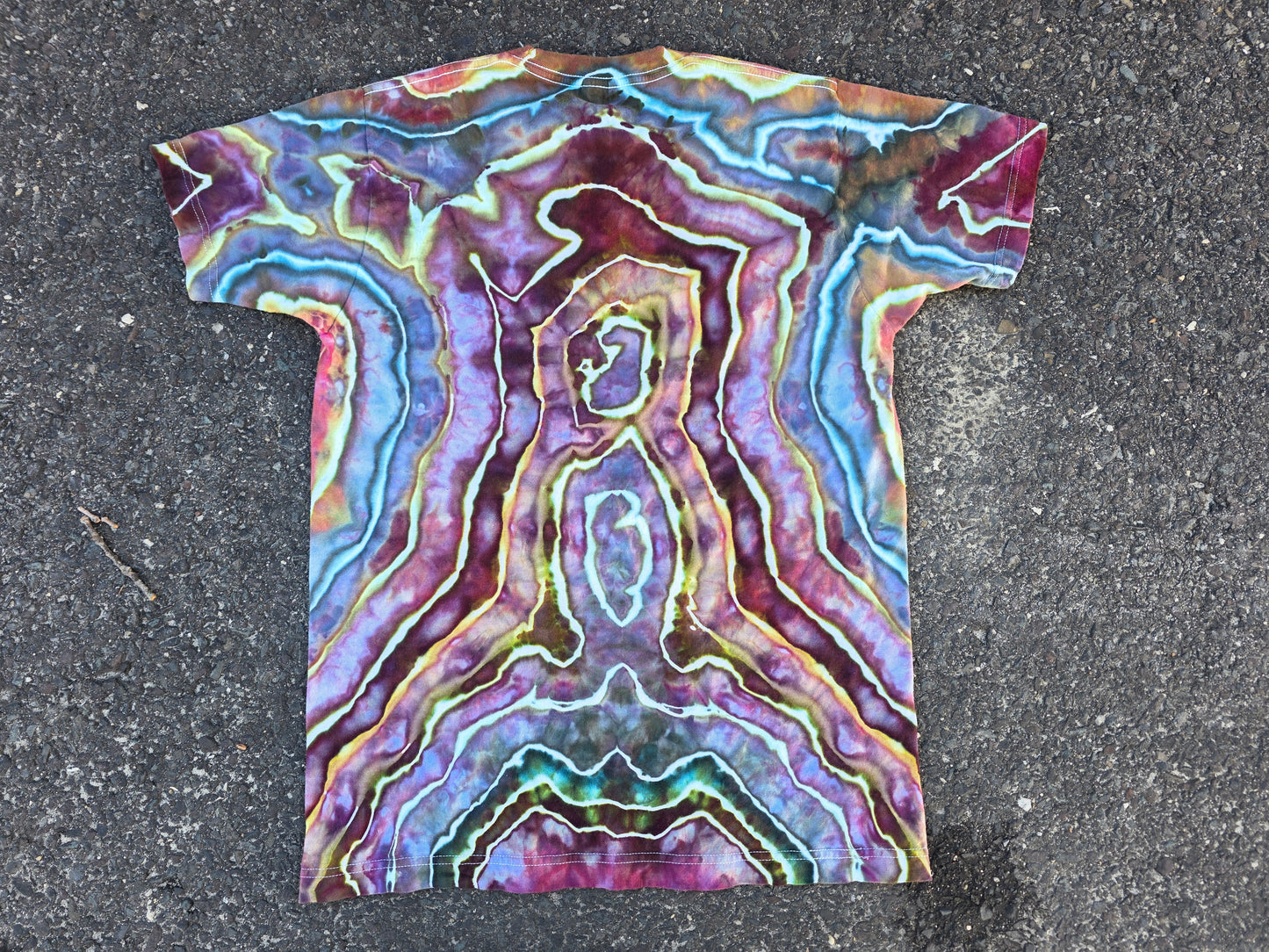 Unisex Medium GUM tee