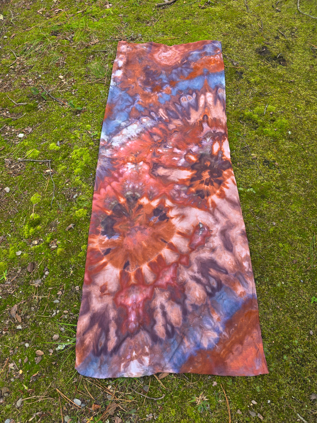 Autumn Days Geode Shawl in Rust/Blue (one size)