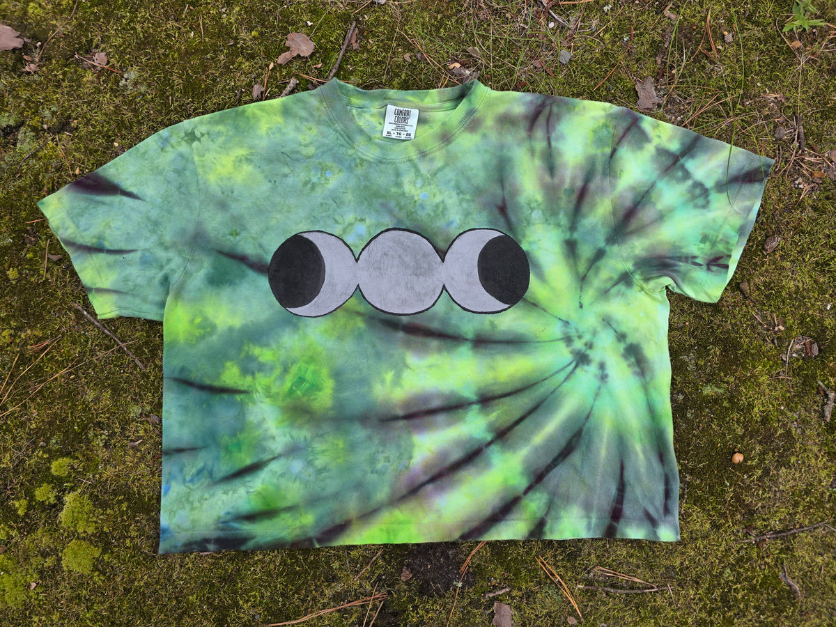 XL Women's Halloween Ice Dyes with Handpainted designs- cropped/boxy tees