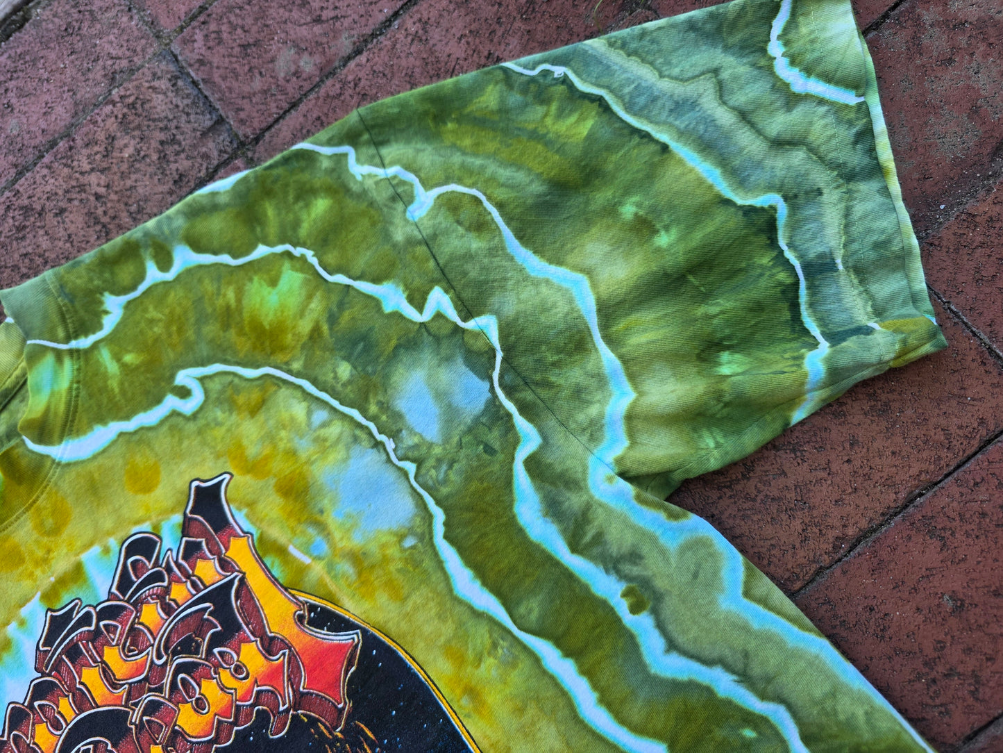 Large Grateful Dead tie dye