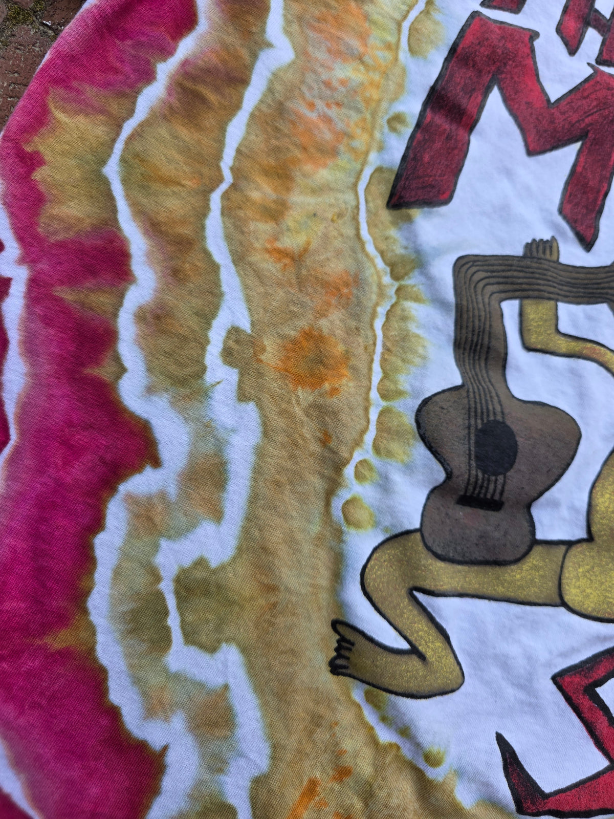 Large tie dyed The Murlocs tee