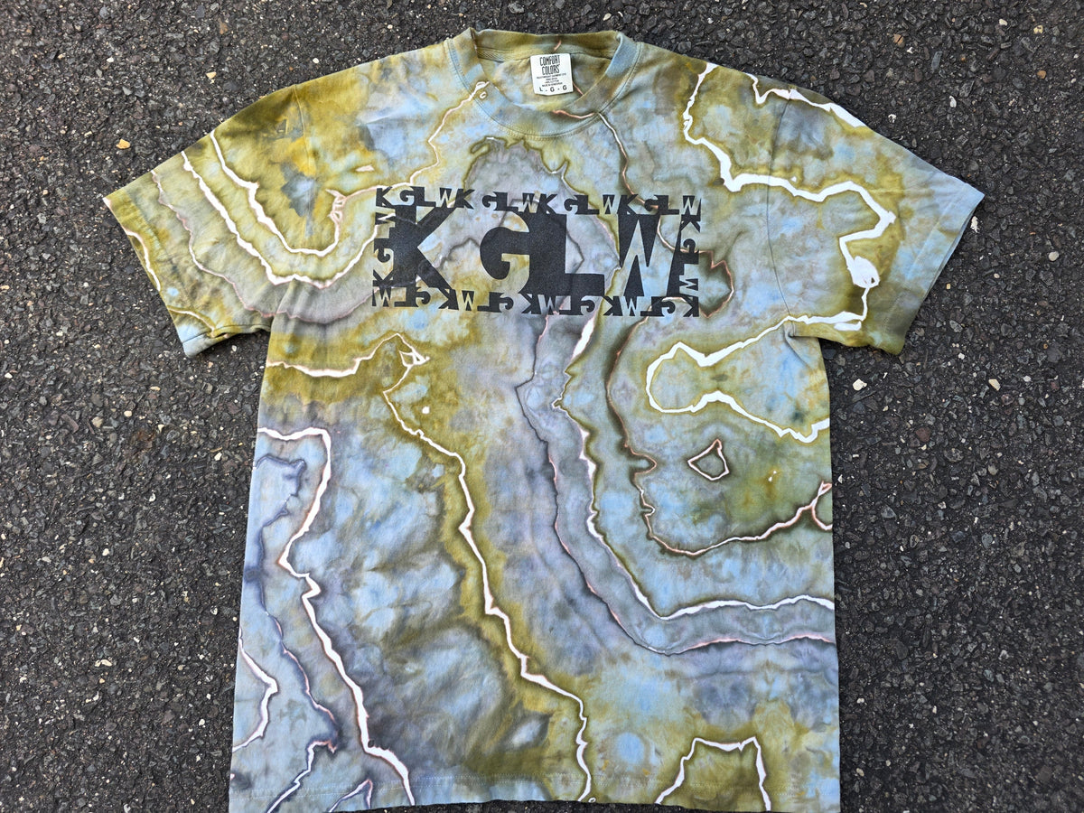 Large KGLW Font Geode Dyed tee