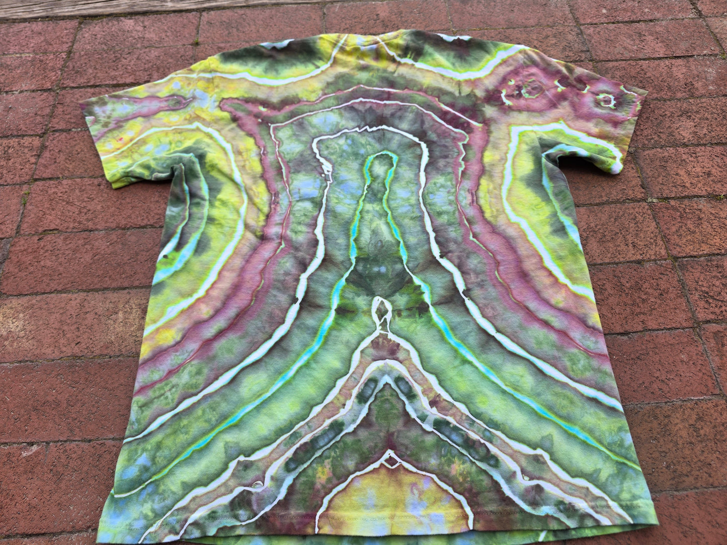 Large KGLW Gizzoween tie dye
