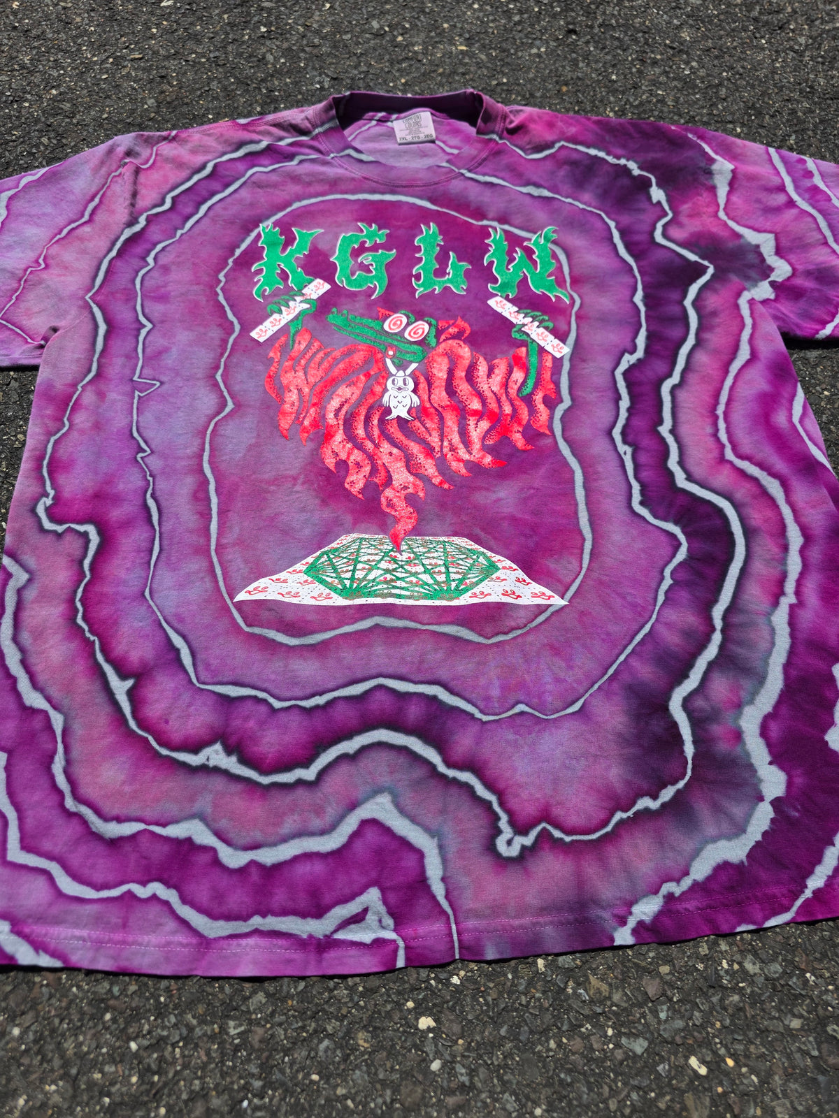 2X KGLW Tab Geode Dyed tee
