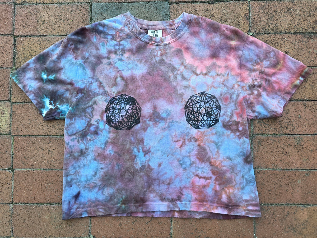 Medium Tie Dyed Nonagon Boobies Crop
