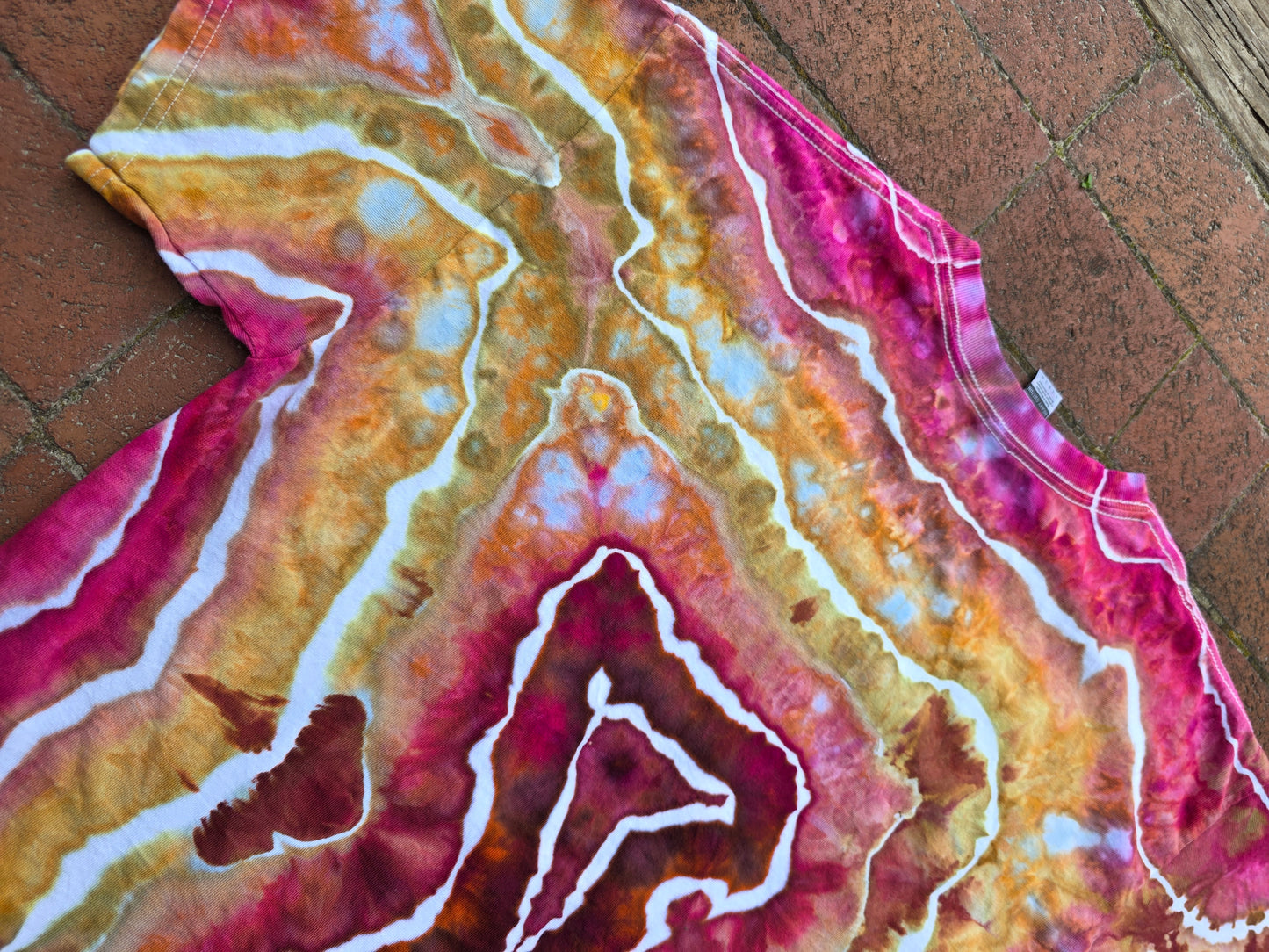 Large tie dyed The Murlocs tee