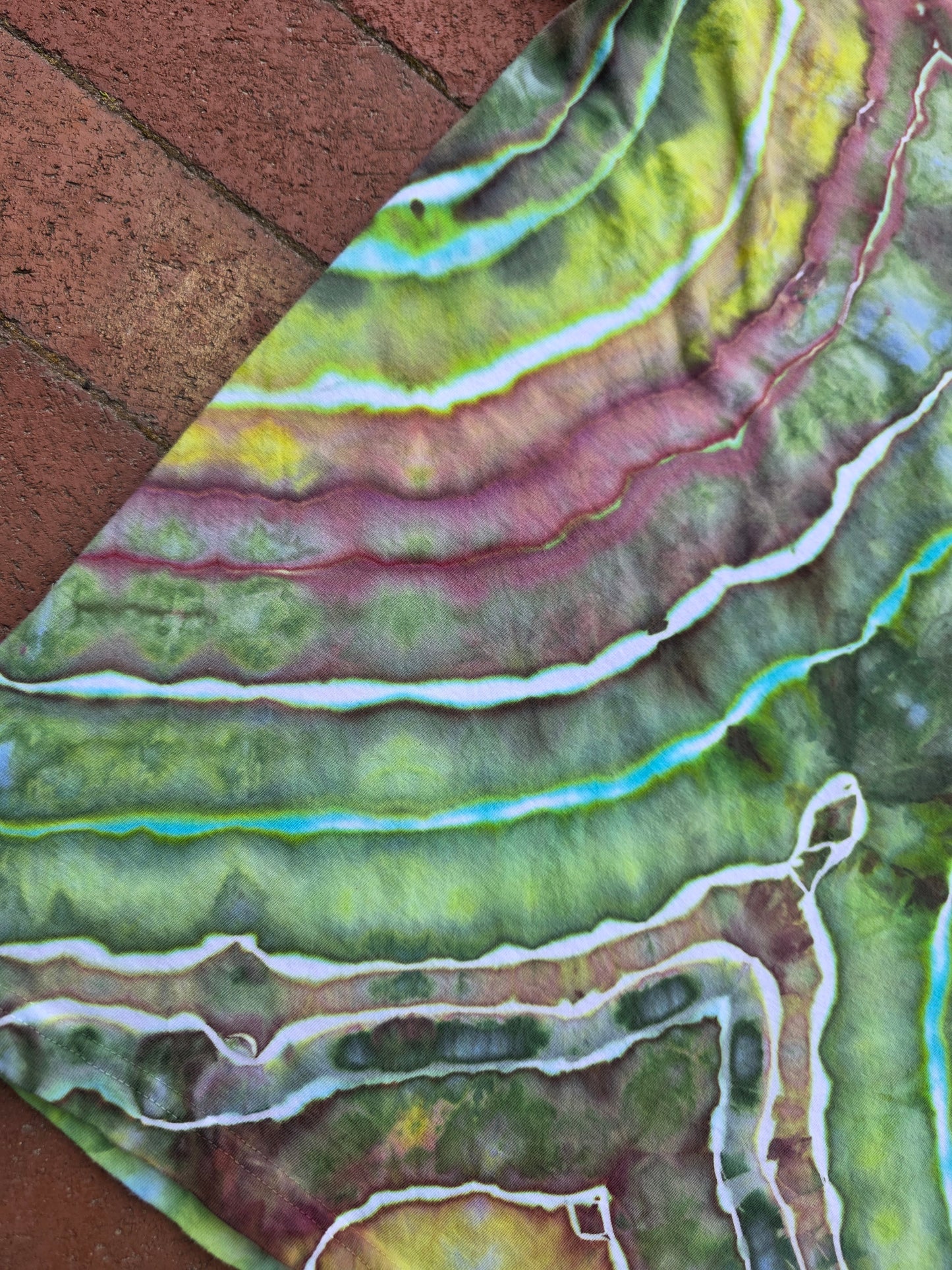 Large KGLW Gizzoween tie dye