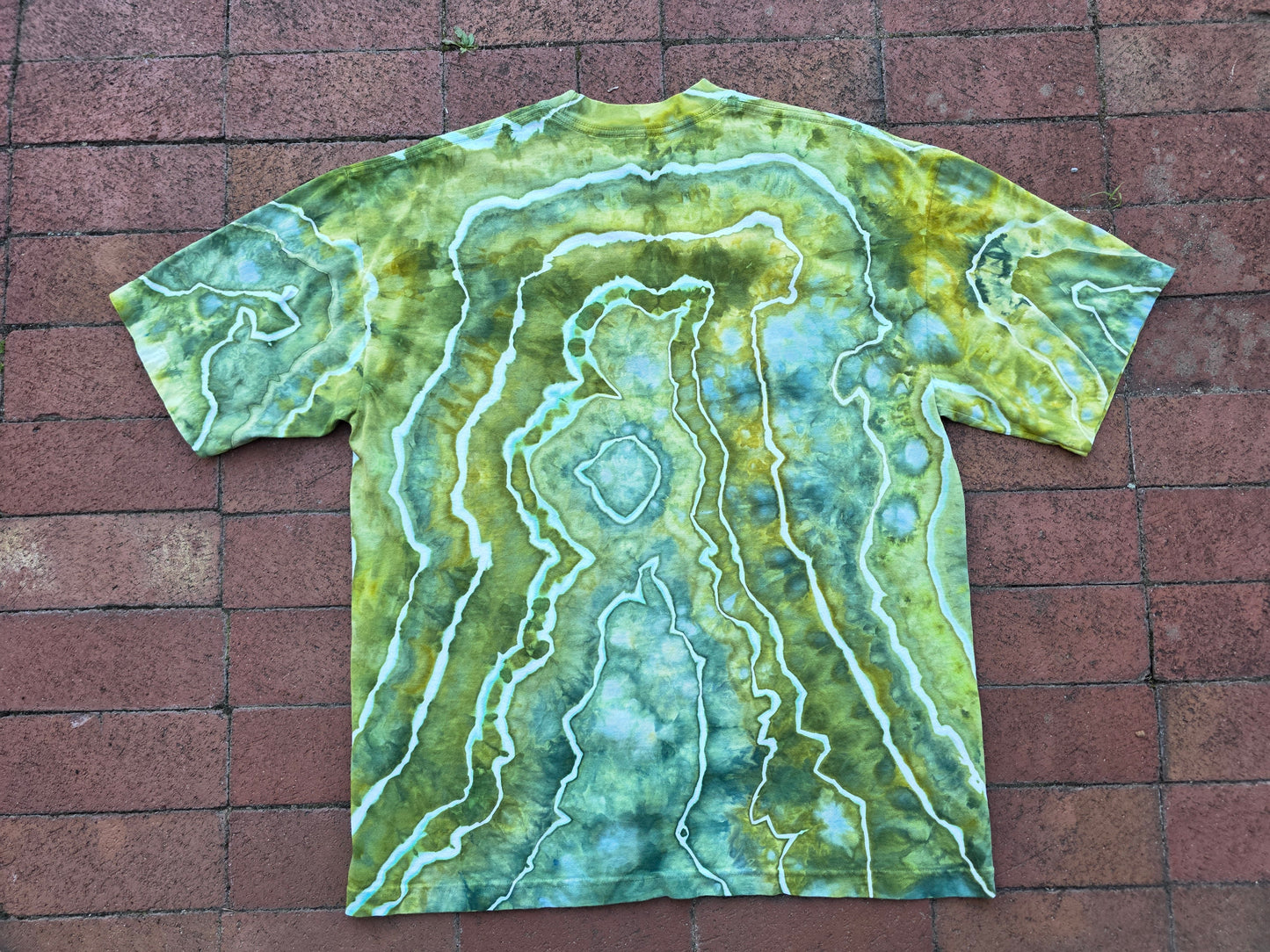 Large Grateful Dead tie dye