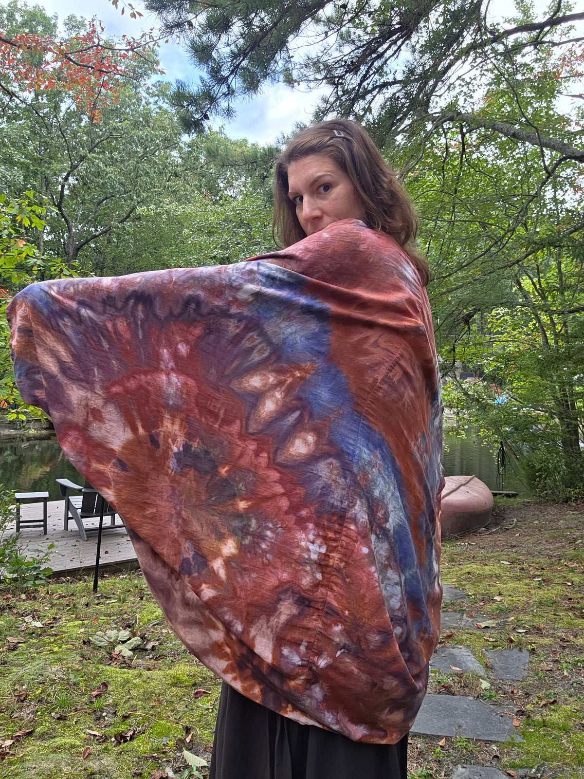 Autumn Days Geode Shawl in Rust/Blue (one size)