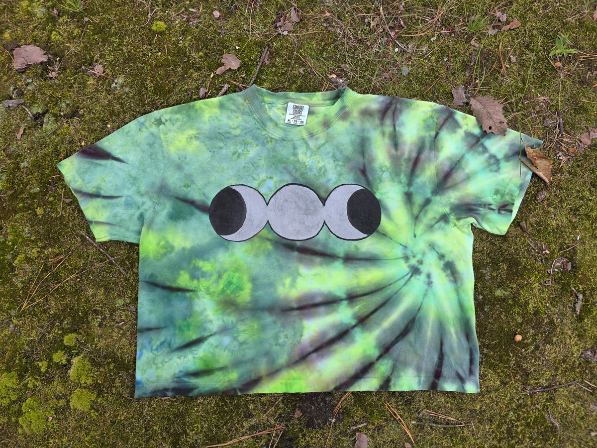 XL Women's Halloween Ice Dyes with Handpainted designs- cropped/boxy tees